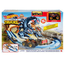 Load image into Gallery viewer, Hot Wheels Monster Trucks Scorpion Sting Raceway
