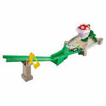 Load image into Gallery viewer, Hot Wheels Mario Kart Piranha Plant Slide Track Set
