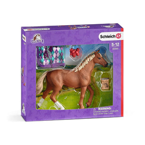 Schleich 42360 English Thoroughbred with blanket