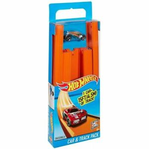 Hot Wheels Car & Track Pack