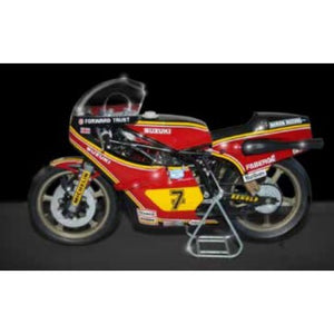 Italeri Suzuki RG 500 XR27 1:9
